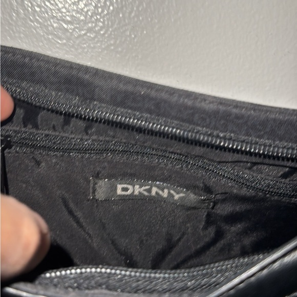 DKNY Y2K  Monogram Black Canvas & Leather Bag - Picture 5 of 5